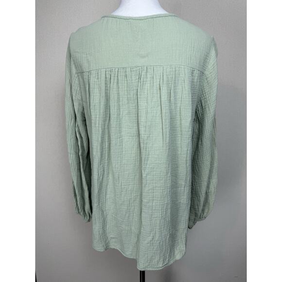 Entro Women's Blouse Sz M Button Up Long Sleeves Green Classic Casual - Picture 6 of 12
